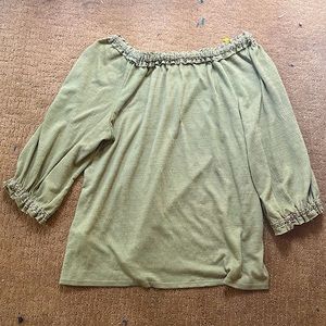 XL Max Studio Moss Green Stretchy Long Sleeve Shirt